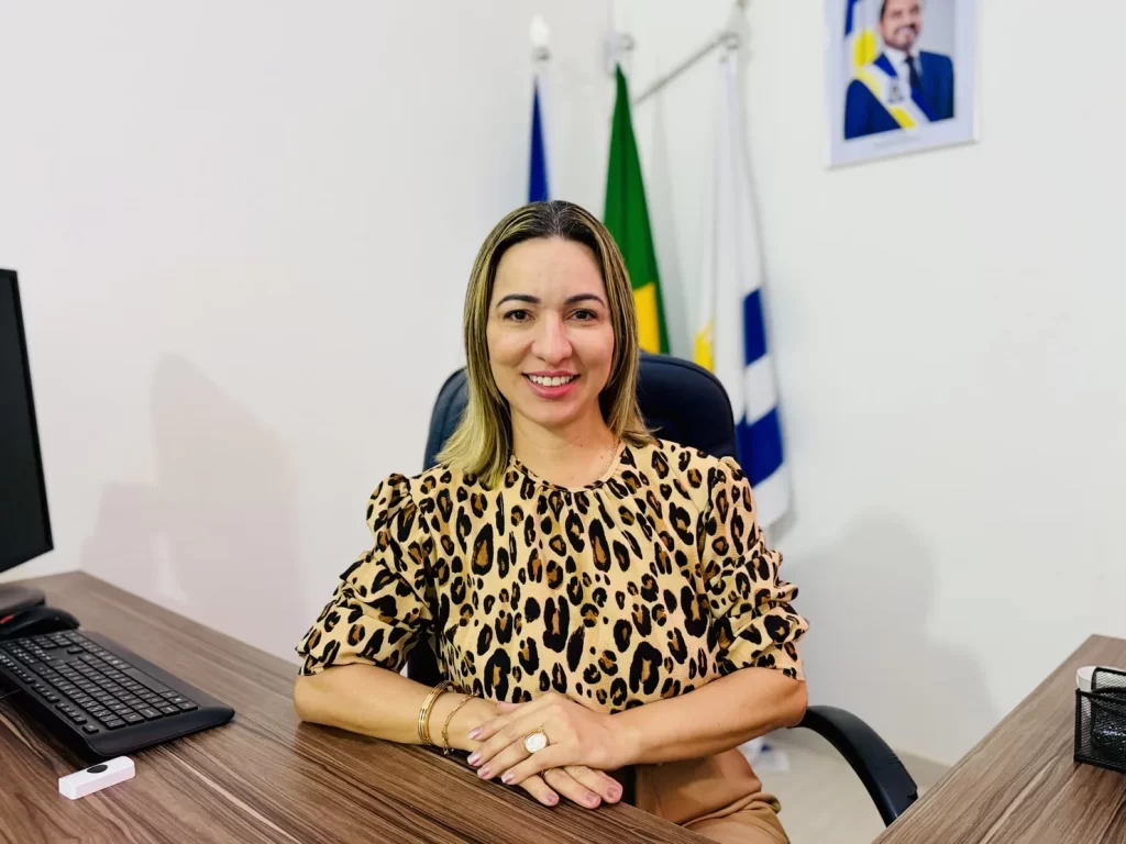 Raquel Borges assume a presidência da Jucetins