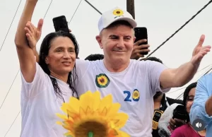 Todos querem Poliana, enquanto Eduardo Siqueira Campos planeja reformas administrativas