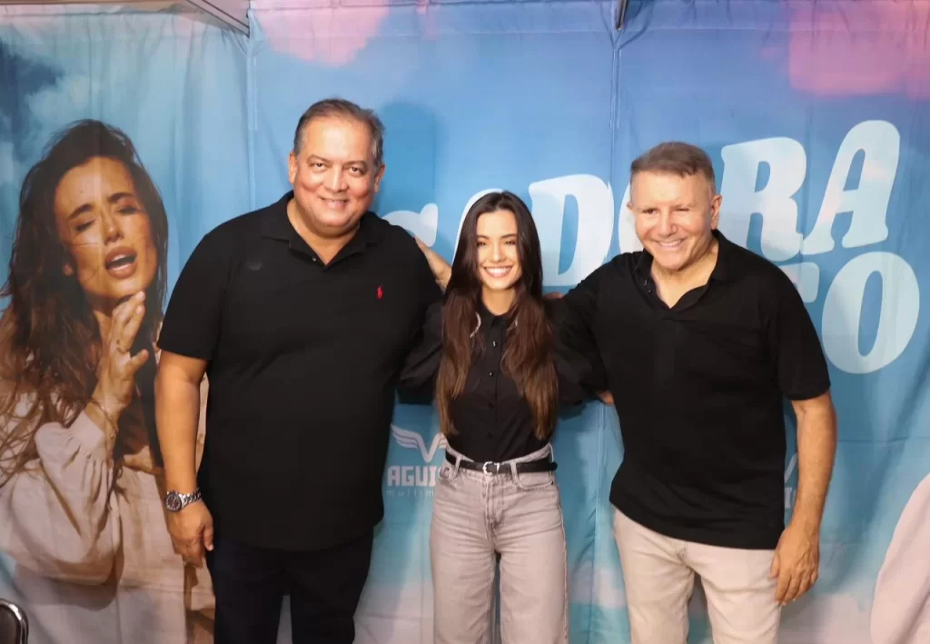 Eduardo Gomes participa do Capital da Fé e amplia articulação política nas cidades do Tocantins durante o Carnaval