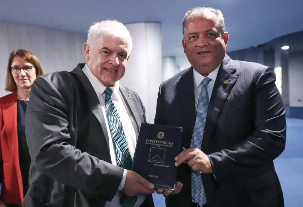Vice-presidente do Senado, Eduardo Gomes defende potencial do Tocantins e avanço do acordo Mercosul-União Europeia em reunião com Parlamento Alemão