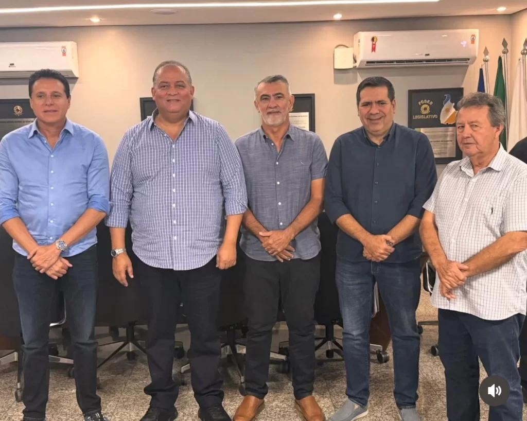 Diálogo institucional é o caminho para fortalecer o Tocantins”, afirma Eduardo Gomes em encontro com Amélio Cayres