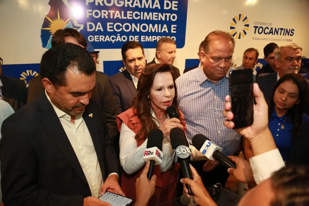 Exército de prefeitos dá recado e pressiona adversários na disputa estadual