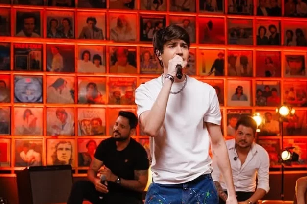 Gabriel Fava fortalece carreira no sertanejo, amplia presença digital e mantém discrição sobre vida amorosa