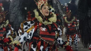 Viradouro é campeã do Carnaval do Rio 2026 com desfile que homenageia Mestre Ciça e consolida quarto título histórico