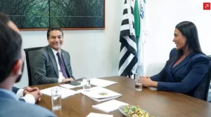 Gracyanne Barbosa se filia ao Republicanos e mira vaga na Câmara dos Deputados: projeto para deputada federal movimenta cenário político de 2026