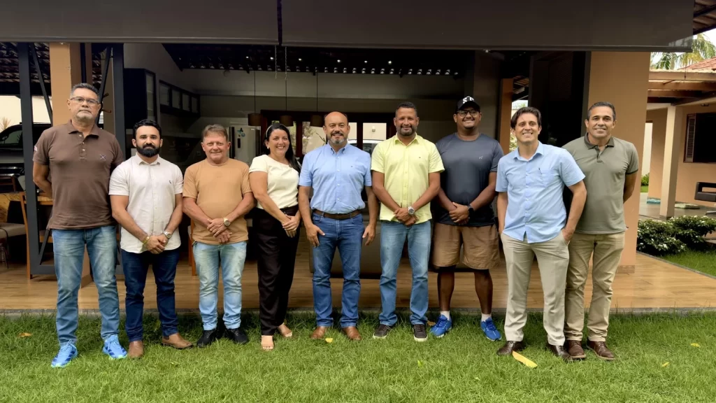 Sandoval Cardoso recebe apoio de oito vereadores em Colinas e fortalece pré-candidatura à Câmara Federal