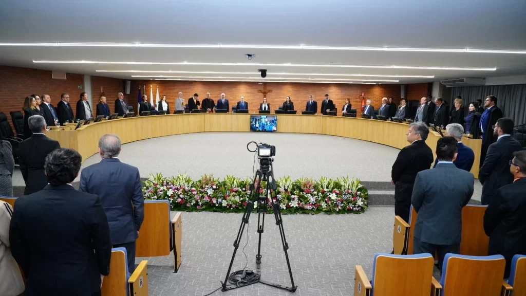 “Seguiremos firmes no compromisso com uma Justiça eficiente e próxima do cidadão”, afirma Maysa Vendramini Rosal na abertura do Ano Judiciário 2026 no TJTO