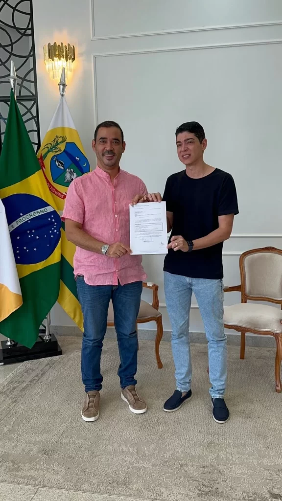 Vicentinho Júnior destina R$ 2,5 milhões para saúde e infraestrutura em Paraíso do Tocantins