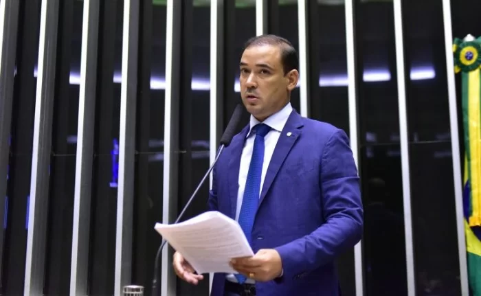 Vicentinho Júnior celebra aprovação de projeto antifacção e afirma que Tocantins pode se tornar referência em segurança