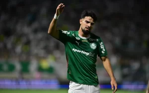 Palmeiras encontra caminho contra retranca do Novorizontino, vence por 1 a 0 e leva vantagem mínima para decisão no interior