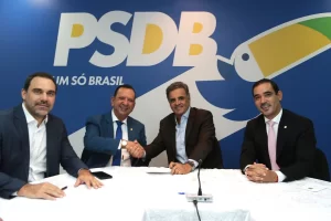 A convite de Vicentinho Júnior, Toinho Andrade se filia ao PSDB