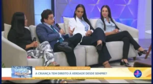 O psicólogo e escritor Alexander Bez participa de debate no programa Sempre Melhor, da Rede Mais Família de Televisão