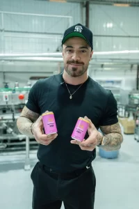 FELIPE TITTO LANÇA PINK LEMONADE Família Original Ginger expande seu portifólio e lança versão Pink Lemonade