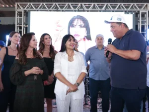 Eduardo Gomes participa de encontro motociclístico e aniversário da deputada Janad Valcari em Palmas