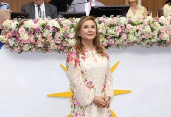 Muitas leis, poucos resultados: a análise de Kátia Abreu sobre o limite das políticas para mulheres no Brasil