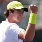 João Fonseca vence na estreia em Indian Wells e avança no Masters 1000; veja o vídeo