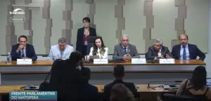 Kasarin pode ir para o Podemos; Sandoval e Damaso reforçam grupo de Eduardo, Dorinha assume Matopiba e 2026 acelera no Tocantins