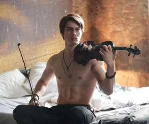 Nicholas Galitzine: do astro de “Continência ao Amor” ao novo He-Man, tudo sobre o longa que já tem trailer no ar