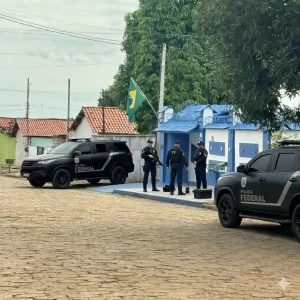 PF cumpre mandados em Colinas do Tocantins; apuração preliminar cita três envolvidos, entre eles o prefeito Kasarin, com celulares apreendidos e investigação sobre violência de gênero no ambiente digital