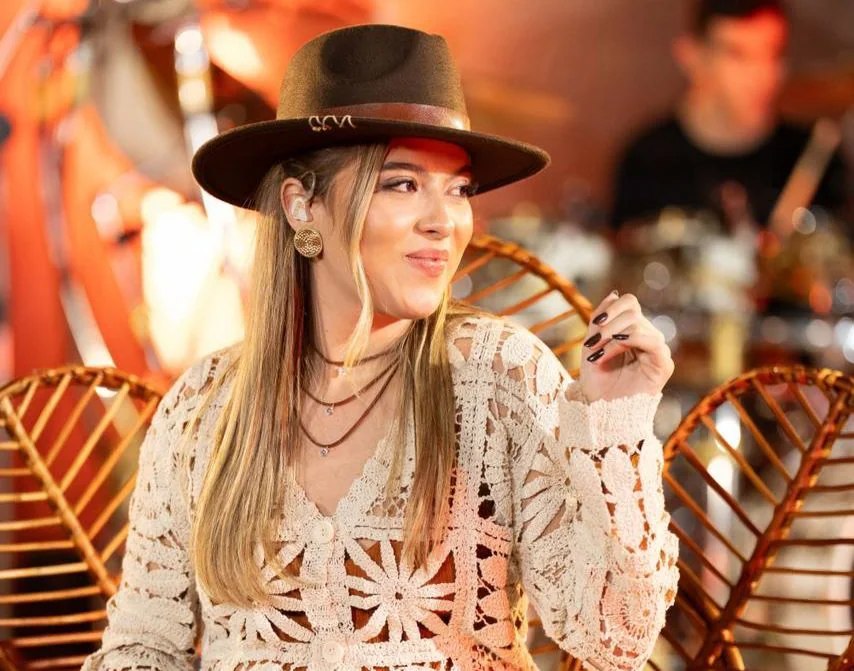 Victoria Gabi avança na carreira e aposta em projeto estratégico no Rio de Janeiro