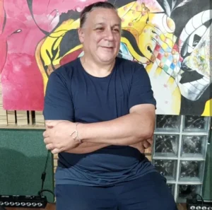 Renato Braz homenageia Tarcísio Sardinha em shows quinta, 23/4, e sábado, 25/4, no Banco do Nordeste Cultural Fortaleza