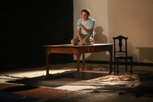 “Meu Nome: Mamãe” chega a Jundiaí com reflexão sensível sobre memória e Alzheimer