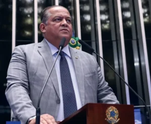 Eduardo Gomes apresenta voto de pesar no Senado por morte de Oscar Schmidt