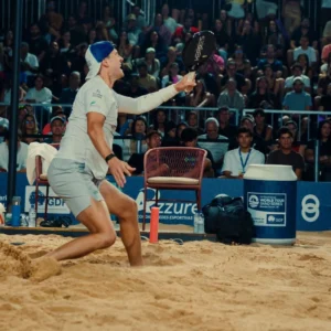 André Baran vibra com retomada e vice no Sand Series de Brasília