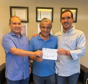 Vicentinho Júnior filia Antônio Jorge e Hider Alencar, reforça PSDB para 2026 e mantém Cinthia no radar tucano
