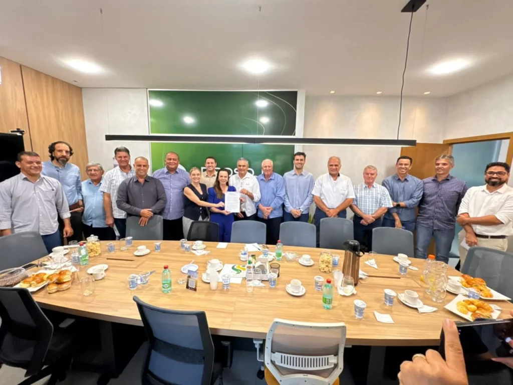 Dorinha reforça aliança com o agro, assina carta-compromisso e mira logística, segurança jurídica e infraestrutura no Tocantins