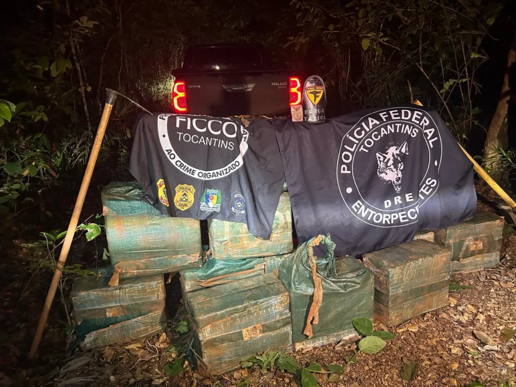 FICCO apreende quase 500 kg de cocaína escondidos em carga de abacaxi na BR-153, em Tabocão