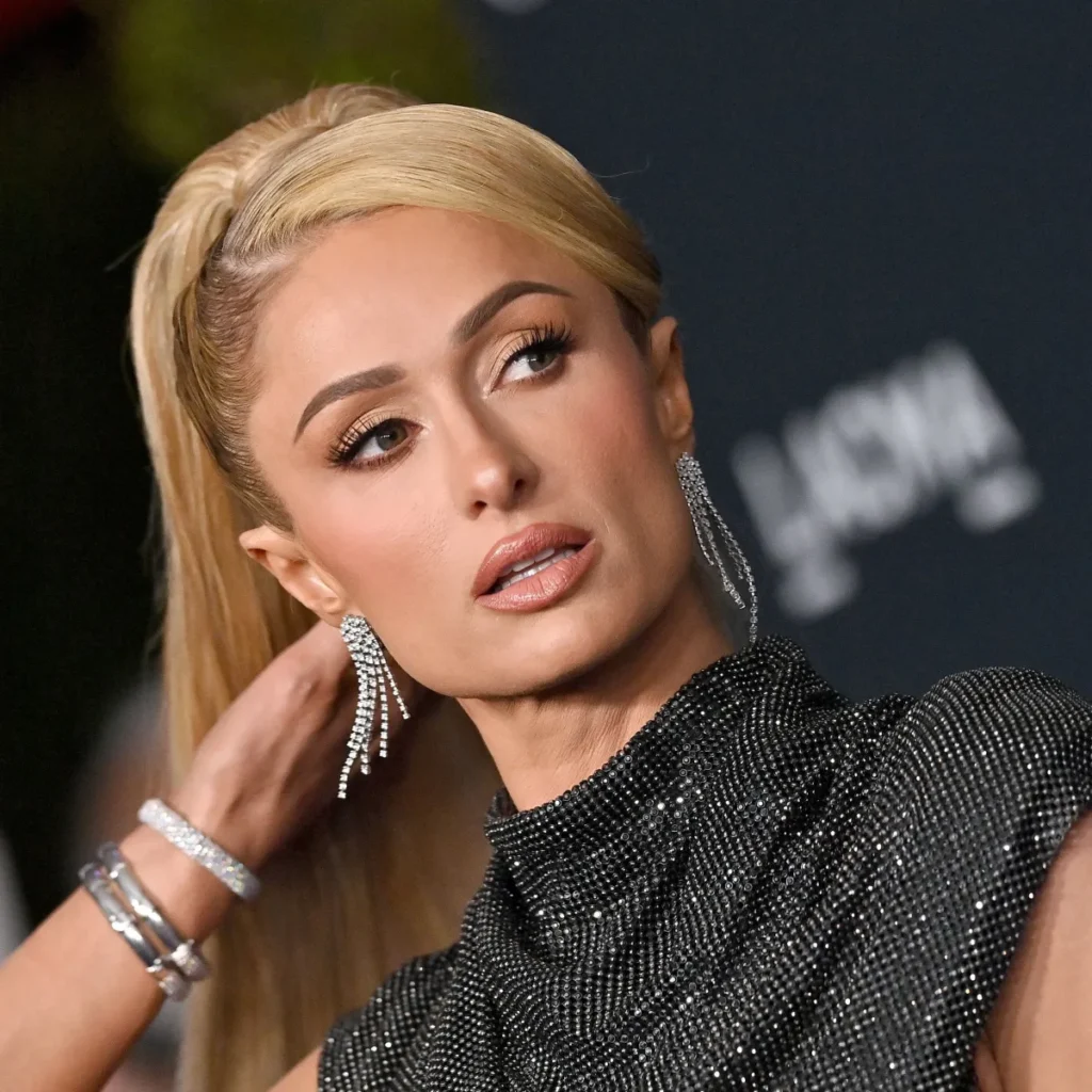 Por onde anda Paris Hilton? De socialite global a empresária, DJ e nome forte do entretenimento digital
