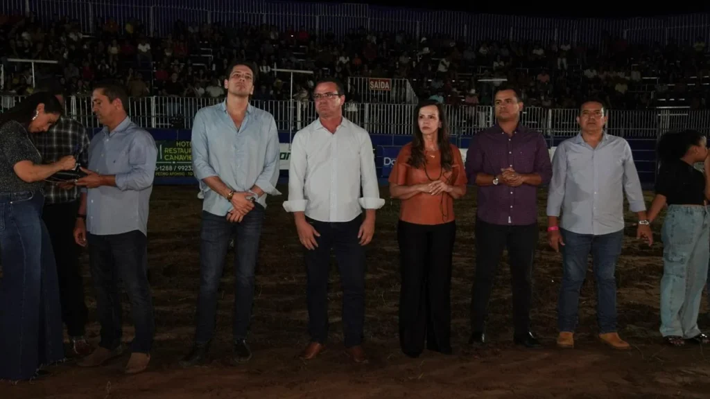Dorinha é única pré-candidata ao governo a marcar presença em Pedro Afonso e prestigia o Rodeio Show e a 12ª Festa do Trabalhador com envio de recursos