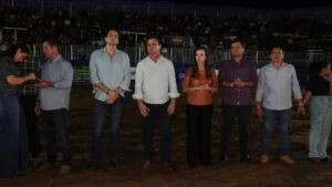 Dorinha é única pré-candidata ao governo a marcar presença em Pedro Afonso e prestigia o Rodeio Show e a 12ª Festa do Trabalhador com envio de recursos