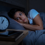 Insônia afeta milhões de brasileiros; veja 10 dicas para dormir melhor e quando procurar ajuda médica