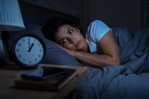 Insônia afeta milhões de brasileiros; veja 10 dicas para dormir melhor e quando procurar ajuda médica