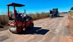 Governo do Tocantins intensifica força-tarefa para recuperação da TO-280 entre Almas e Natividade