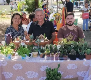 Feira de Plantas e Artesanato promove cultura do cultivo e empreendedorismo social em Fortaleza
