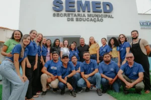 Dorinha visita obra de escola em Axixá e reforça discurso de prioridade para educação no Tocantins