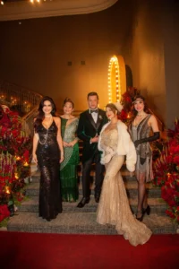 Junior Donatto transforma Palácio Tangará em cenário inspirado nos anos 1920 para celebrar seus 50 anos
