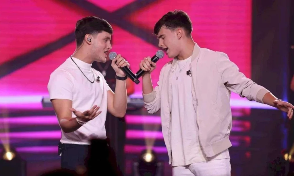 F6 da Fama com Leão Lobo: Homenagem especial para cantora, ex-marido chama atenção em comentário, cantor diminui agenda de shows e mais... 3 joao pedro e fellipe 2 rubens cerqueira 40091902