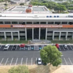 Novo prédio da Assembleia do Tocantins marca legado de Amélio Cayres e recebe elogios de ex-presidente da Casa