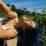 UNNA X lança clipe de “vsf :)” e aposta em mensagem de autocuidado para nova geração