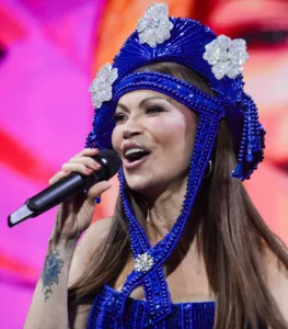 Solange Almeida e João Gomes brilham na abertura do Maior São João do Mundo em Campina Grande