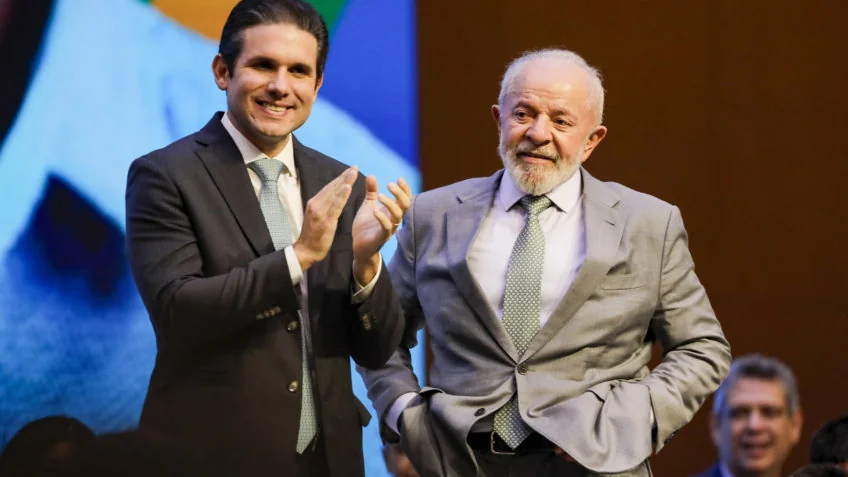 “Teto estaria hoje em R$ 125 mil”, diz Motta ao receber de Lula proposta que pode ampliar faturamento do MEI para R$ 140 mil