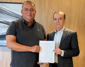 Senador Eduardo Gomes se reúne com presidente do Hospital de Amor para discutir avanço das obras em Palmas