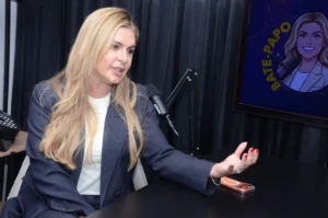 “As mulheres têm voz”, diz Flávia Teles ao defender maior participação feminina na política
