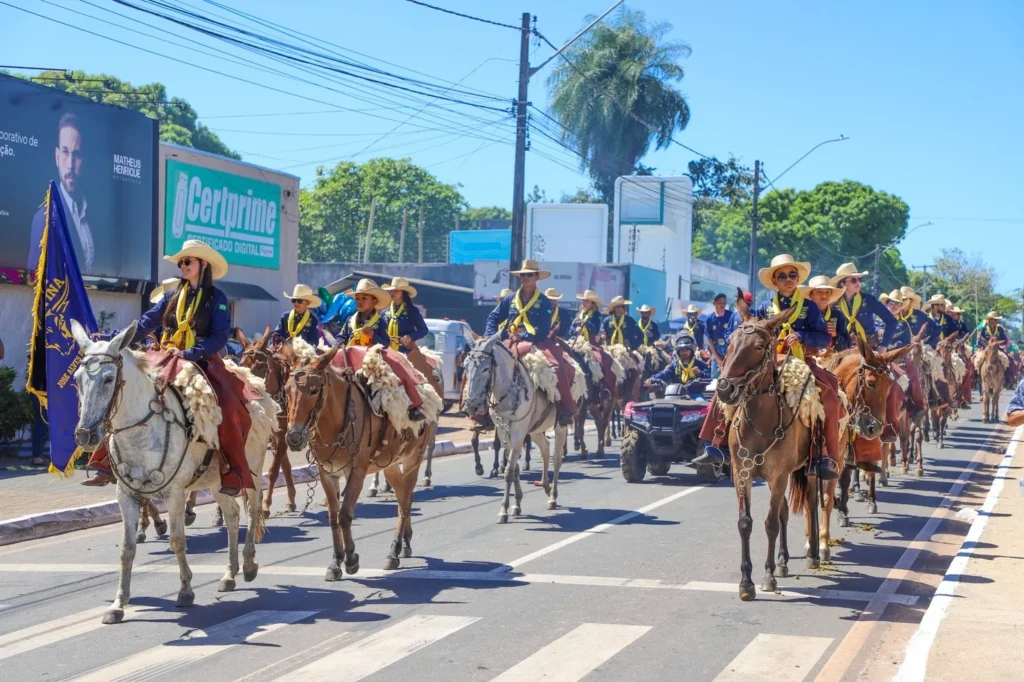 Cavalgada reúne mais de 3 mil participantes e reforça raízes culturais de Araguaína