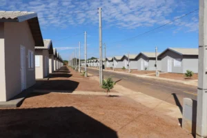 Porto Nacional entrega 100 moradias do Minha Casa, Minha Vida com presença do ministro das Cidades