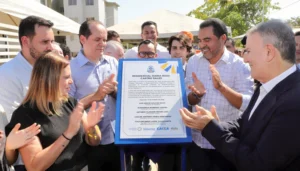 Governador Wanderlei Barbosa entrega primeira etapa de apartamentos do Residencial Maria Rosa para mais de 90 famílias, em Palmas